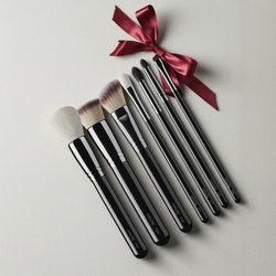 Poczuj Gładkość, Brush Set