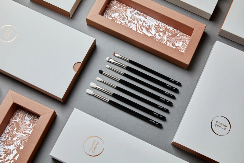 Fokus na Oko, Brush set