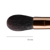 J626 a small, flattened blending brush