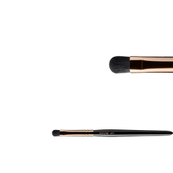 J611 Flat Definer Brush