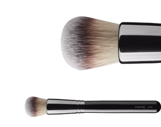 H54 Mineral Foundation Brush