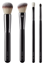 W Pośpiechu, brush set