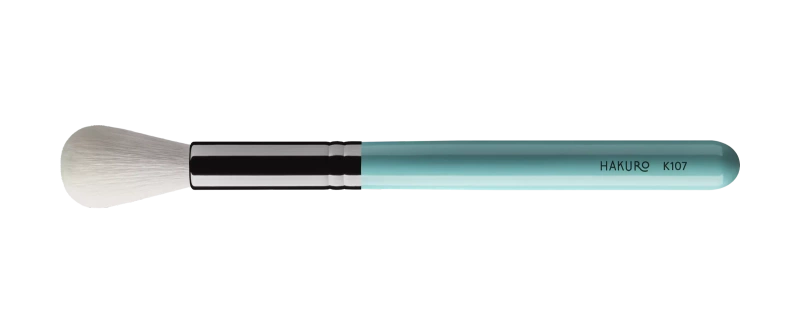 K107 Highlighter Brush