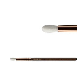 J740 Crease Brush