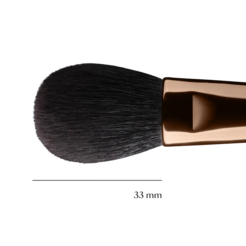 J380 Flat Cheek and Face Brush